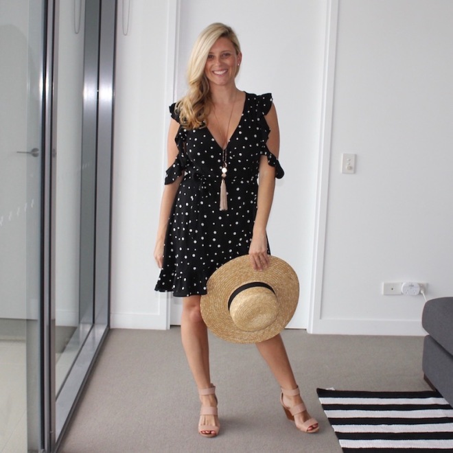 What_Brooke_Wore_Spotted_Wrap_Dress_1
